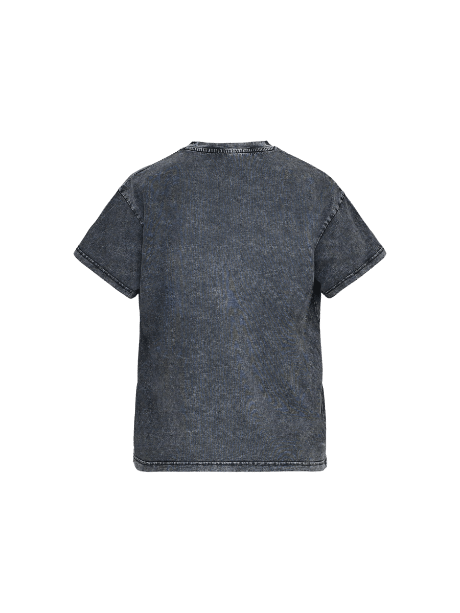 grå t-shirt med tekst
