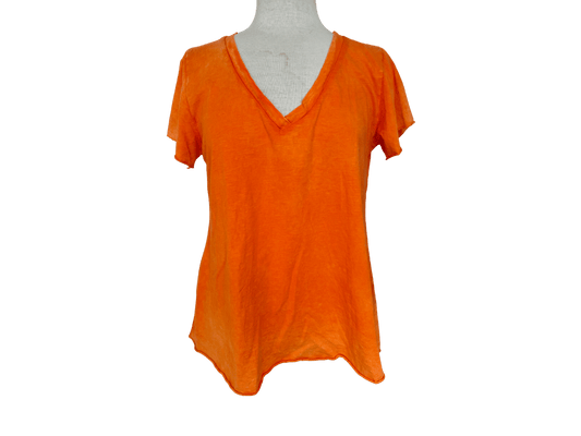 orange t-shirt